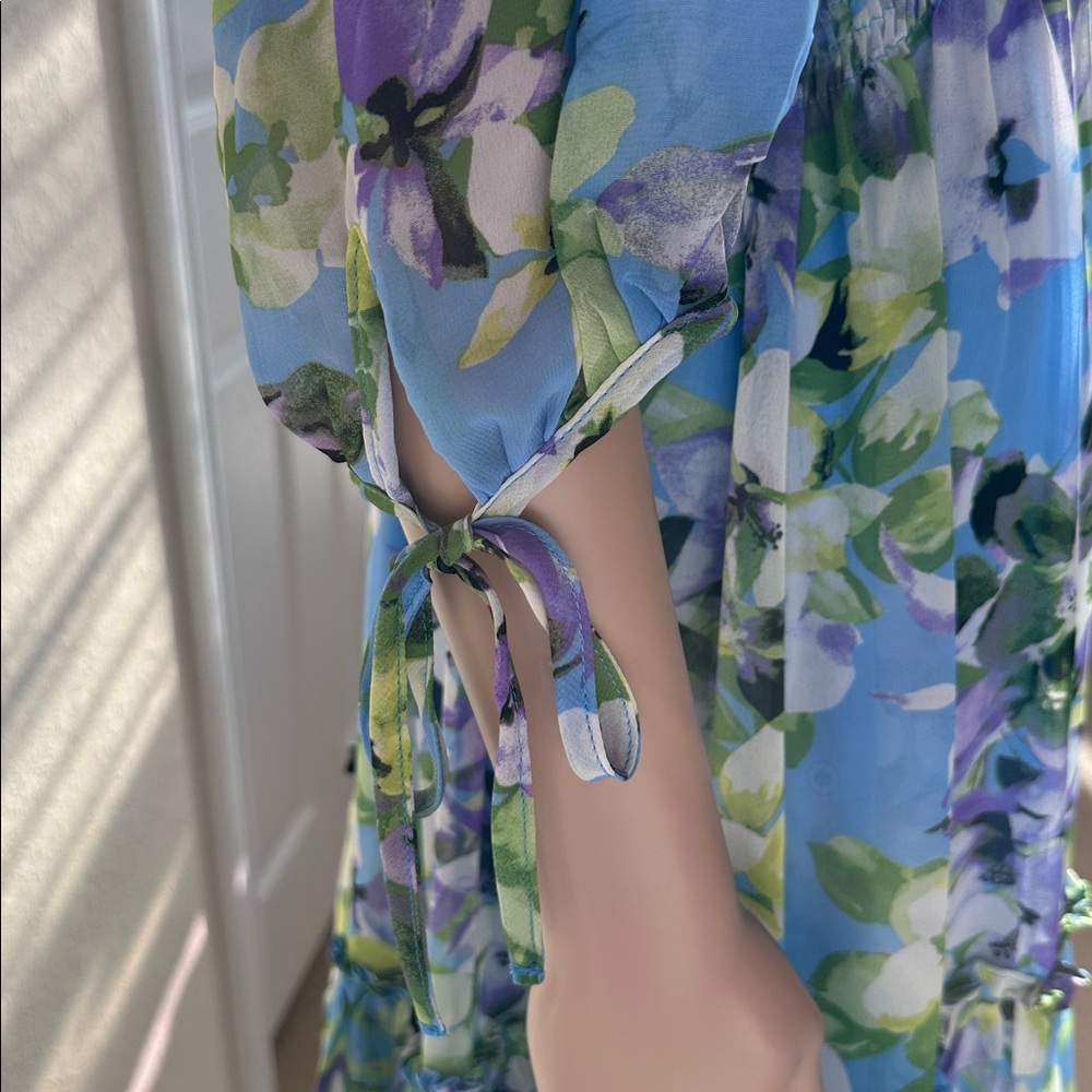 Taylor Floral Long Sleeve Dress in Blue and Green - Picture 5 of 15
